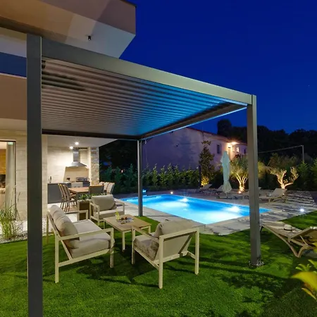 Villa Pieron & Bavigo - Oasis Marčana