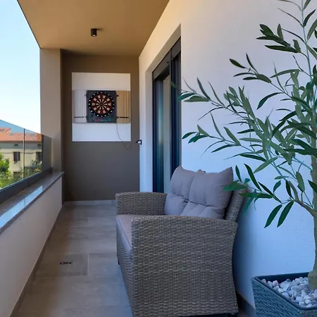 Pieron & Bavigo - Oasis Villa Marčana