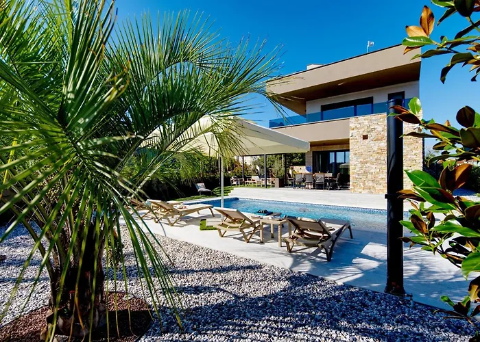 Villa Pieron & Bavigo - Oasis Marcana